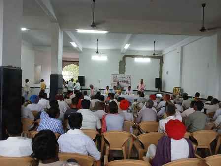 श्रीयादे माटी कला बोर्ड अध्यक्ष  प्रहलाद राय टाक रहे दौरे पर