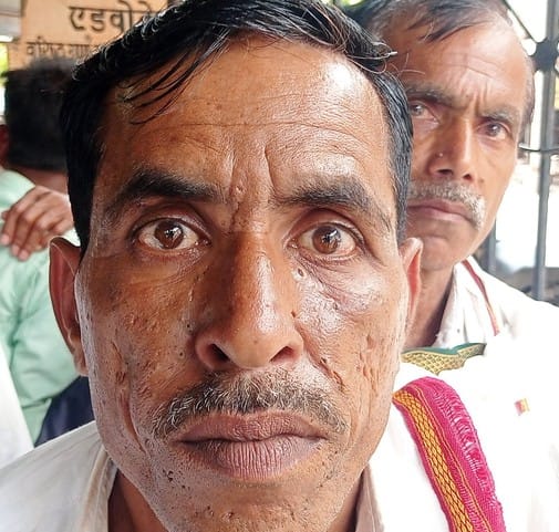 जलालाबाद के गांव तिकोला से संगाहा जाने वाली पूरी तरह क्षतिग्रस्त सड़क। संवाद जलालाबाद के गांव तिकोला से संगाहा जाने वाली पूरी तरह क्षतिग्रस्त सड़क। संवाद