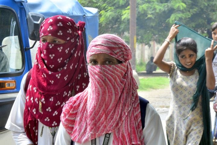 मंगलवार को बड़ा बाजार में पसरा संन्नाटा। संवाद मंगलवार को बड़ा बाजार में पसरा संन्नाटा। संवाद