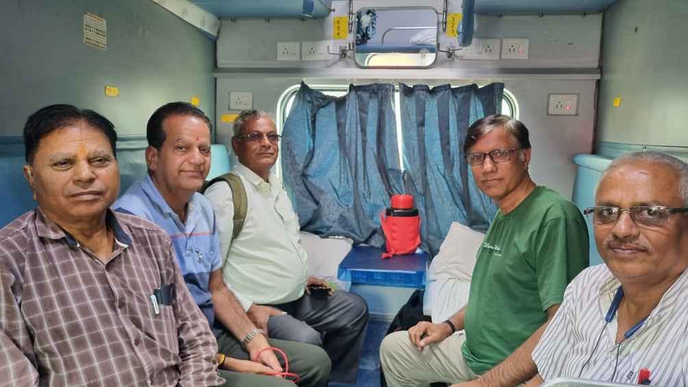 सिरोही। गोगामेडी में कल से होने वाले 2 दिवसीय अधिवेशन में सम्मिलित होने के लिए जिले के पदाधिकार