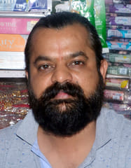 निशा रानी, ब्यूटीशियन, श्री राधे कृष्णा ब्यूटी पार्लर।संवाद निशा रानी, ब्यूटीशियन, श्री राधे कृष्णा ब्यूटी पार्लर।संवाद