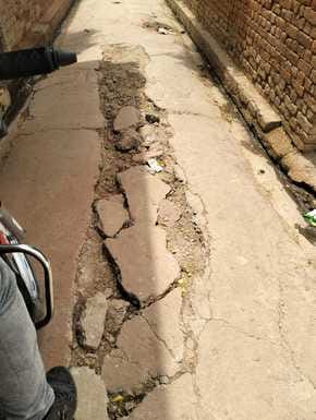 जलालाबाद के गांव कादरगढ़ में निर्माणधीन पेयजल टंकी। संवाद