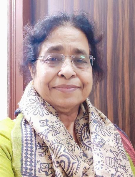 पहरावर स्थित खेड़ी साथ के पास ड्रेन में डाली गई मिट्टी। स्रोत : पाठक पहरावर स्थित खेड़ी साथ के पास ड्रेन में डाली गई मिट्टी। स्रोत : पाठक