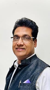 नीरज गुप्ता