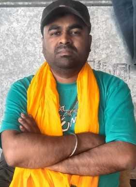 शारदा नदी किनारे गांव राहुल नगर के समीप अधूरा पड़ा बचाव कार्य। स्रोत ग्रामीण