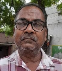 ग्राम कुशाही में जलभराव के बाद कीचड़ में निकलते बच्चे। संवाद ग्राम कुशाही में जलभराव के बाद कीचड़ में निकलते बच्चे। संवाद