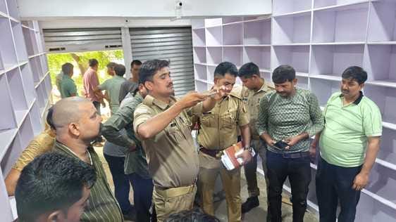 लालगोपालगंज फोटो। मृतक अभिषेक उर्फ अजय केसरवानी की फाईल फोटो। लालगोपालगंज फोटो। मृतक अभिषेक उर्फ अजय केसरवानी की फाईल फोटो।