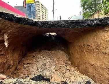 18 करोड़ एक महीने में धसकी