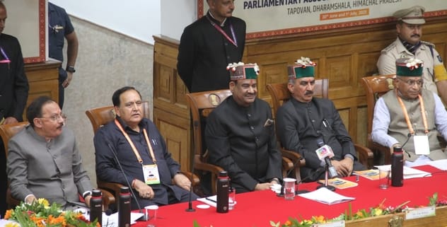धर्मशाला स्थित तपोवन भवन में प्रथम राष्ट्र मण्डल संसदीय संघ सम्मेलन भारत क्षेत्र -॥ के शुभारंभ धर्मशाला स्थित तपोवन भवन में प्रथम राष्ट्र मण्डल संसदीय संघ सम्मेलन भारत क्षेत्र -॥ के शुभारंभ