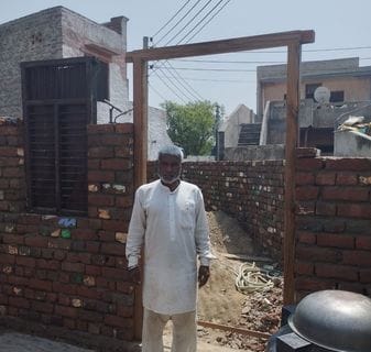 फोटो 08- सोनीपत के गोहाना रोड स्थित अतिरिक्त उपायुक्त कार्यालय के बाहर प्रधानमंत्री आवास योजना फोटो 08- सोनीपत के गोहाना रोड स्थित अतिरिक्त उपायुक्त कार्यालय के बाहर प्रधानमंत्री आवास योजना