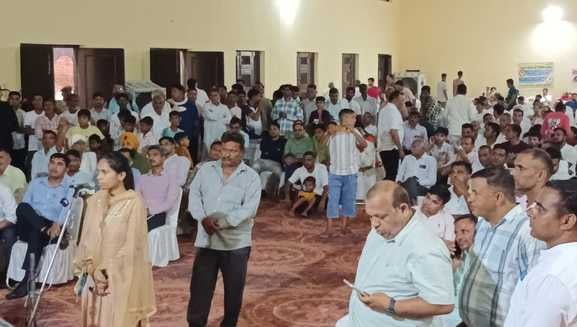 कुरुक्षेत्र गांव सुनहेड़ी खालसा में रात्रि ठहराव के दौरान अधिकारियों के समक्ष अपनी समस्याएं रख कुरुक्षेत्र गांव सुनहेड़ी खालसा में रात्रि ठहराव के दौरान अधिकारियों के समक्ष अपनी समस्याएं रख