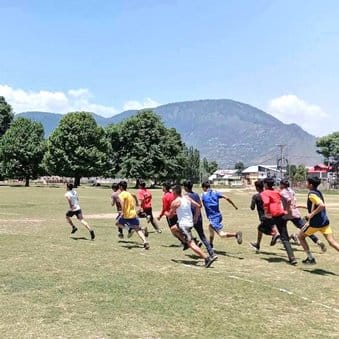 किश्तवाड़ फिटनेस अभियान में 120 छात्र उत्साहपूर्वक शामिल हुए। किश्तवाड़ फिटनेस अभियान में 120 छात्र उत्साहपूर्वक शामिल हुए।
