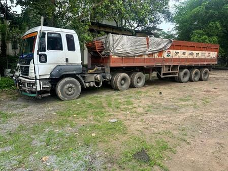 केंद्रीय नारकोटिक्स ब्यूरो ने पकड़ा अफीम व डोडा चूरा।