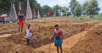 थाने के समीप रखे गए ताजिया। संवाद थाने के समीप रखे गए ताजिया। संवाद