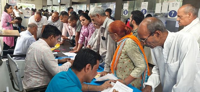 रवींद्र मलिक।