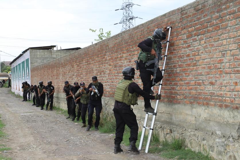 Srinagar Police conducted mock drill during ongoing amarnath yatra