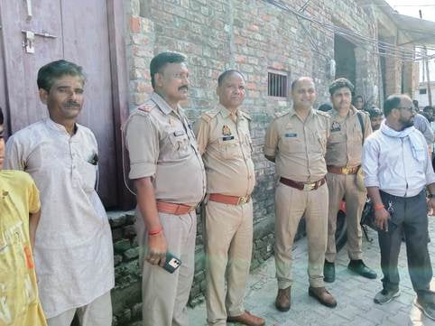पलिया के किसान मोहल्ला निवासी मृतक अशोक का फाइल फोटो पलिया के किसान मोहल्ला निवासी मृतक अशोक का फाइल फोटो