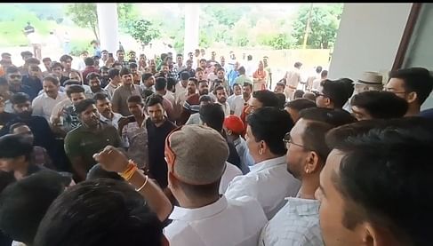 ईश्वर सिंह, जिलाध्यक्ष करणी सेना ईश्वर सिंह, जिलाध्यक्ष करणी सेना