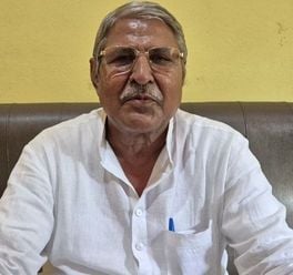 फोटो संख्या:66- बाघोत गांव में आयोजित कार्यक्रम में संबोधित करती स्वास्थ्यमंत्री आरती राव--संवा