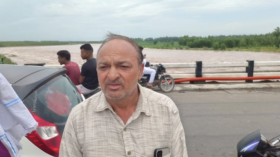 महेन्द्र प्रताप सिंह लिपिक, गदौली सहकारी समिति। महेन्द्र प्रताप सिंह लिपिक, गदौली सहकारी समिति।