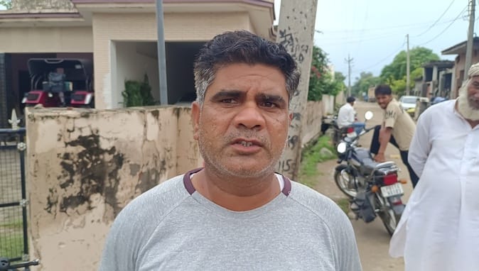 महेन्द्र प्रताप सिंह लिपिक, गदौली सहकारी समिति। महेन्द्र प्रताप सिंह लिपिक, गदौली सहकारी समिति।