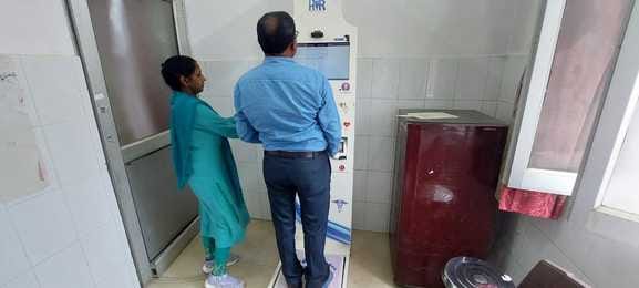निघासन में बंद पड़ी हेल्थ एटीएम : संवाद निघासन में बंद पड़ी हेल्थ एटीएम : संवाद