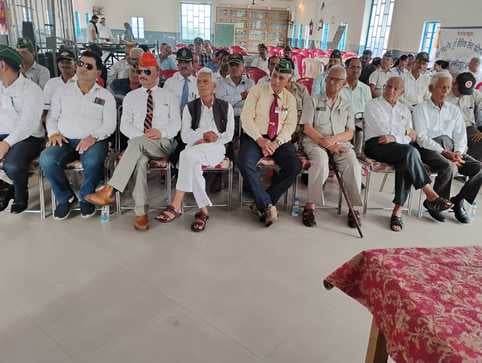 शहीद कैप्टन मृदुल शर्मा पार्क एवं निर्माणाधीन युद्ध स्मारक के परिसर में कारगिल विजय दिवस के उपल शहीद कैप्टन मृदुल शर्मा पार्क एवं निर्माणाधीन युद्ध स्मारक के परिसर में कारगिल विजय दिवस के उपल