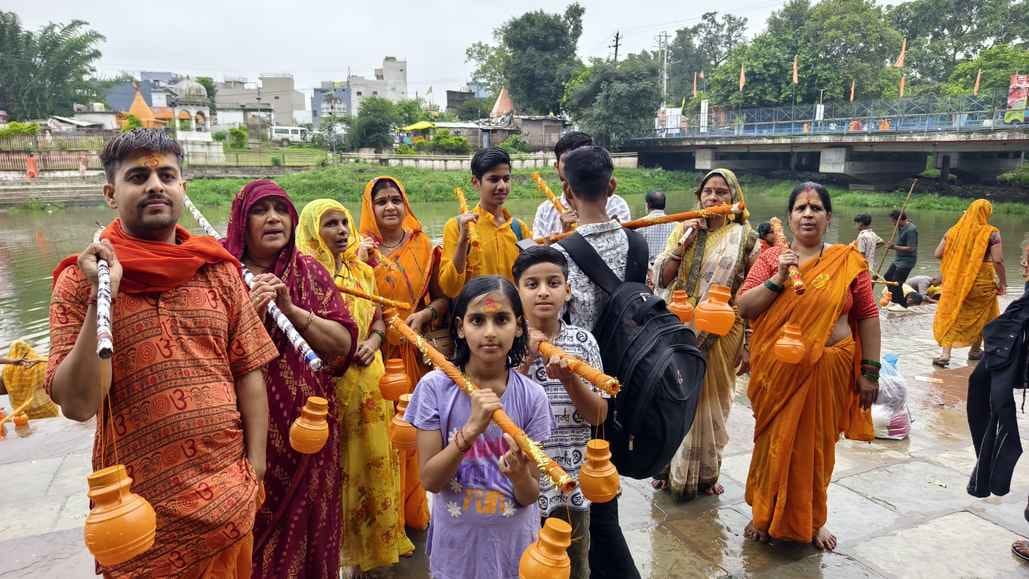 श्रद्धा, उत्साह और समर्पण का महासंगम बना कुबेरेश्वरधाम श्रद्धा, उत्साह और समर्पण का महासंगम बना कुबेरेश्वरधाम