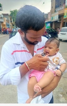 परीक्षा देने रोहतक आई रेवाड़ी निवासी प्रिया। दस दिन पहले ही बेटे को जन्म दिया। संवाद परीक्षा देने रोहतक आई रेवाड़ी निवासी प्रिया। दस दिन पहले ही बेटे को जन्म दिया। संवाद
