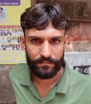 दीपक, बडेसरा। दीपक, बडेसरा।
