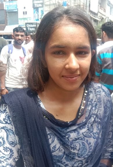 दीपक, बडेसरा। दीपक, बडेसरा।