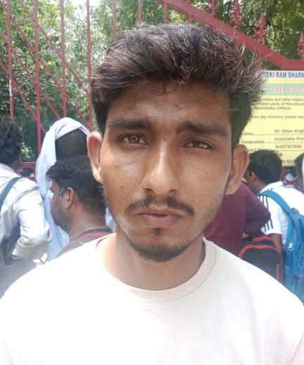 दीपक, बडेसरा। दीपक, बडेसरा।