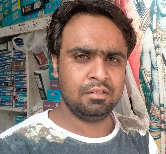 फोटो संख्या:55- शंकर मार्केट से बालाजी चौक तक भरा सीवरेज का गंदा पानी--संवाद फोटो संख्या:55- शंकर मार्केट से बालाजी चौक तक भरा सीवरेज का गंदा पानी--संवाद