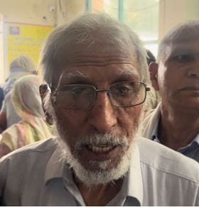 महम नगरपालिका में गृहकर अदा करने पहुंचे नागरिक। संवाद महम नगरपालिका में गृहकर अदा करने पहुंचे नागरिक। संवाद