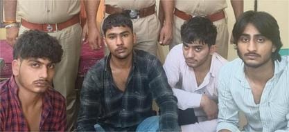 अंबाला सिटी में पुलिस द्वारा गिरफ्तार किया गया मशीन चोरी करने वाला आरोपी। पुलिस अंबाला सिटी में पुलिस द्वारा गिरफ्तार किया गया मशीन चोरी करने वाला आरोपी। पुलिस