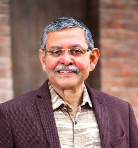 40 कलायत: आईटीआई प्रधानाचार्य भूपेंद्र पाल सिंह। स्वयं 40 कलायत: आईटीआई प्रधानाचार्य भूपेंद्र पाल सिंह। स्वयं