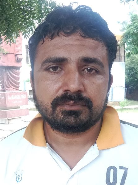संजय गौतम