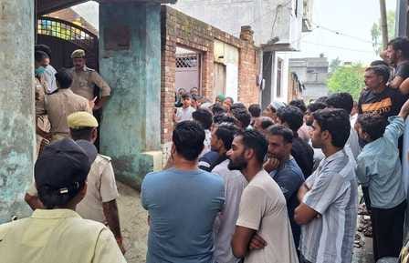 रामपुर मनिहारान निवासी परवेज का फाइल फोटो