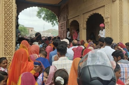 सावन के आखिरी सोमवार पर शिवालयों में उमड़ा आस्था का सैलाब