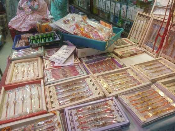 कार्टून वाली राखियां। संवाद