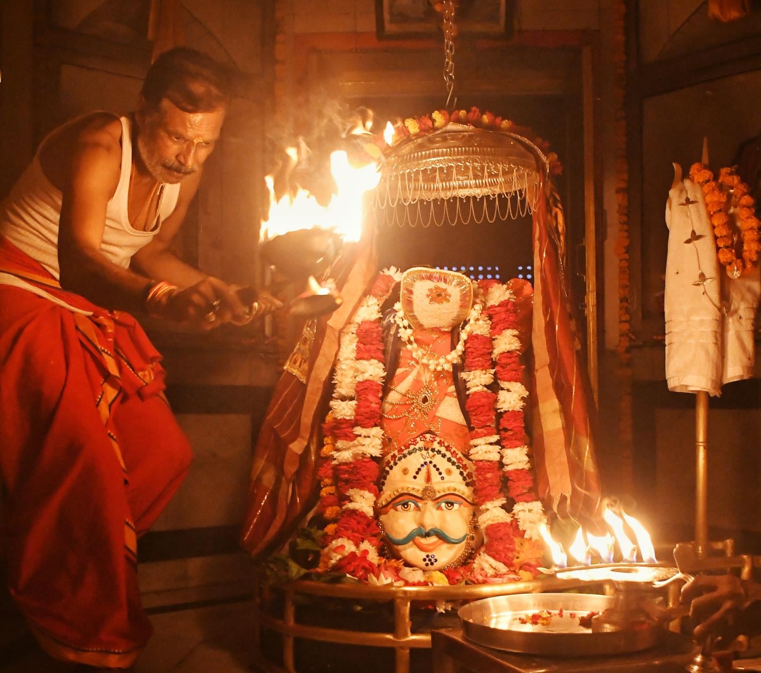 राजेंद्रनगर स्थित महाकाल मंदिर में हुआ पूजन।