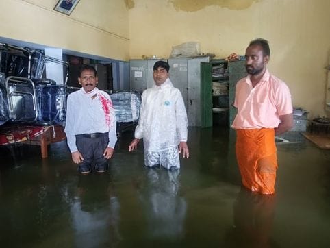 शहर के डीएम रोड पर बने अंडर पास में भरा पानी। संवाद शहर के डीएम रोड पर बने अंडर पास में भरा पानी। संवाद