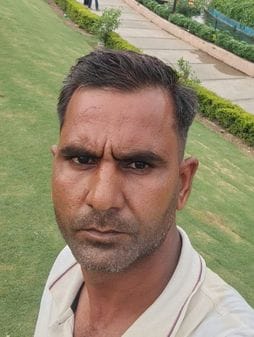 परौर के कुंडरिया में इसी लाइन की चपेट में आकर हादसा हुआ। संवाद परौर के कुंडरिया में इसी लाइन की चपेट में आकर हादसा हुआ। संवाद