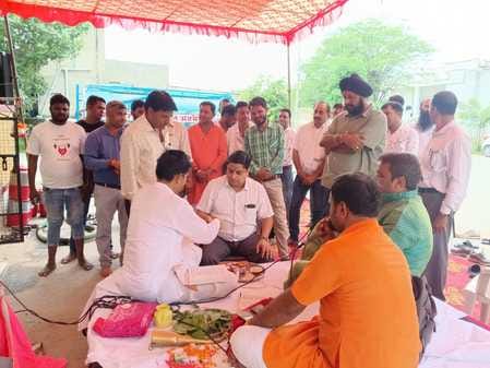 परिवहन सलाहकार संघ द्वारा सहस्त्र धारा का भव्य आयोजन परिवहन सलाहकार संघ द्वारा सहस्त्र धारा का भव्य आयोजन