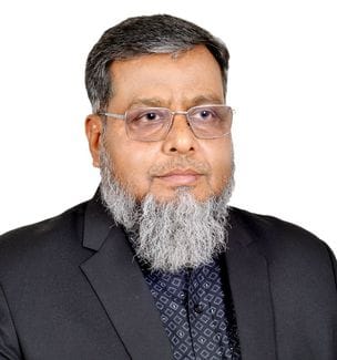 फोटो-1-बंथर स्थित एक इकाई में चर्म उत्पाद तैयार करते श्रमिक। संवाद फोटो-1-बंथर स्थित एक इकाई में चर्म उत्पाद तैयार करते श्रमिक। संवाद