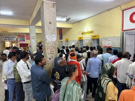 मनोज, रूपपुर कमालू मनोज, रूपपुर कमालू