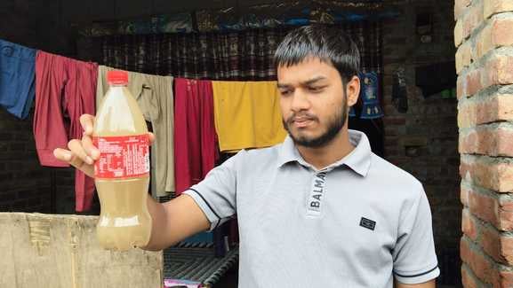 गांव मुबारक में पसरा सन्नाटा। संवाद