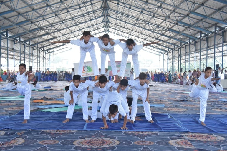 जगाधरी अनाज मंडी में जिला स्तरीय स्वतंत्रता दिवस समारोह के अभ्यास के दौरान सांस्कृतिक कार्यक्रम जगाधरी अनाज मंडी में जिला स्तरीय स्वतंत्रता दिवस समारोह के अभ्यास के दौरान सांस्कृतिक कार्यक्रम