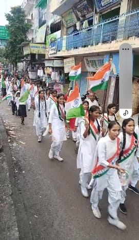 खतौली में केके जैन पीजी कॉलेज से निकाली गई रैली में शामिल विद्यार्थी। स्त्रोत कॉलेज खतौली में केके जैन पीजी कॉलेज से निकाली गई रैली में शामिल विद्यार्थी। स्त्रोत कॉलेज