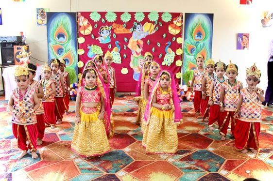 खतौली में केके जैन पीजी कॉलेज से निकाली गई रैली में शामिल विद्यार्थी। स्त्रोत कॉलेज खतौली में केके जैन पीजी कॉलेज से निकाली गई रैली में शामिल विद्यार्थी। स्त्रोत कॉलेज